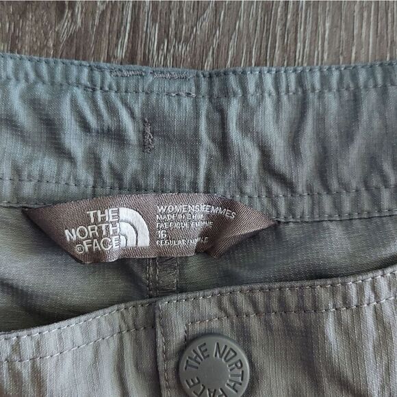 The North Face Horizon 2.0 Roll-Up Shorts 10” Never Stop Hiking Gray Women's 16 - Picture 3 of 7